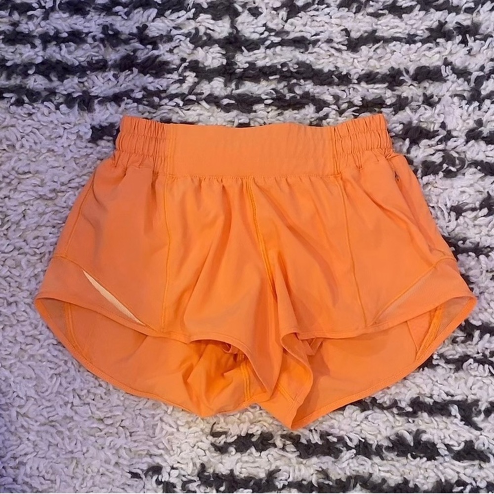 Orange soda lululemon hotty hots 2.5” inseam
